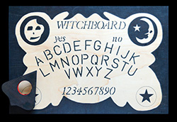 Witchboard-Lighthouse Innovations 1999